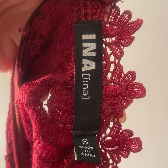 Ina Red Lace Short Sleeve Dress - Picture 3 of 3